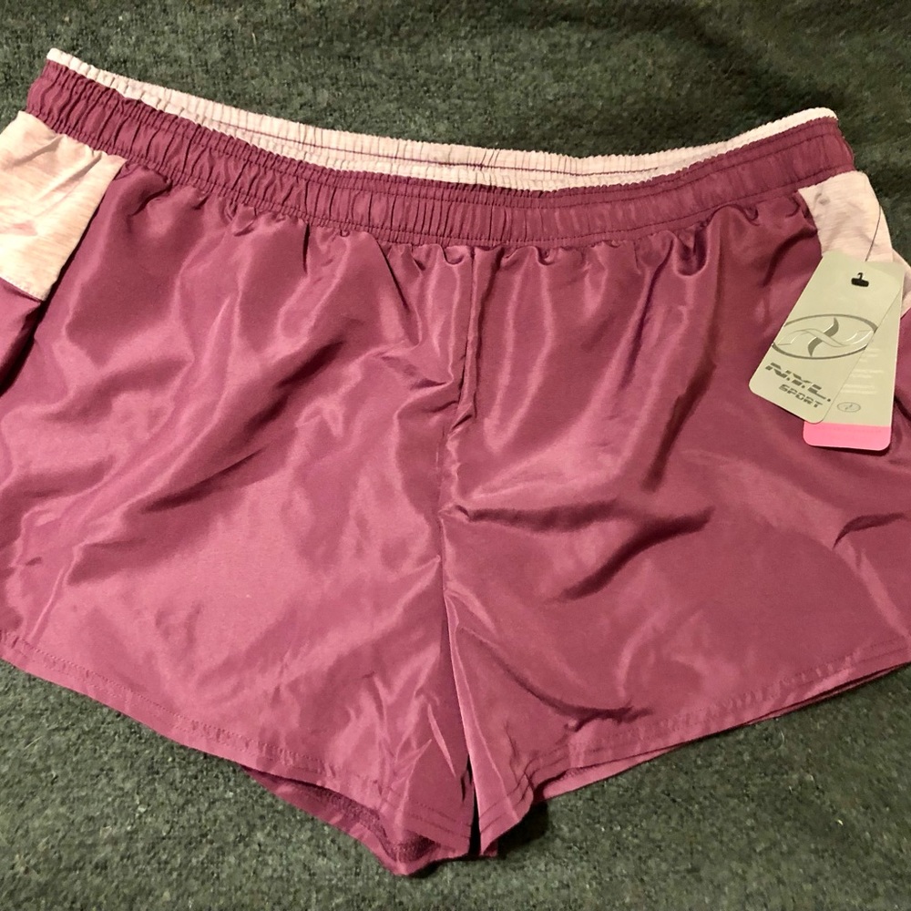 New York Laundry Sport Women’s Athlete Shorts. XL